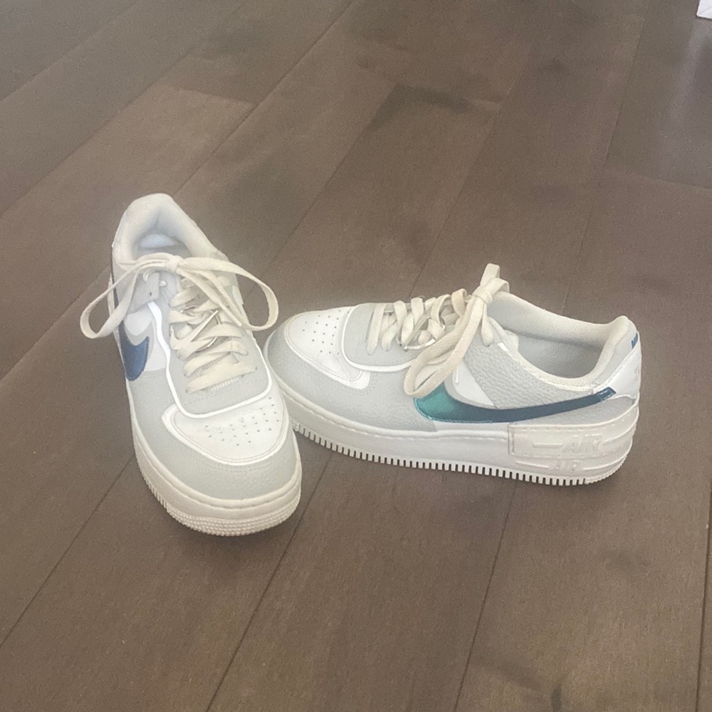 Nike air sneakers